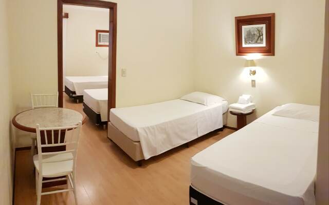 Lizon Curitiba Hotel