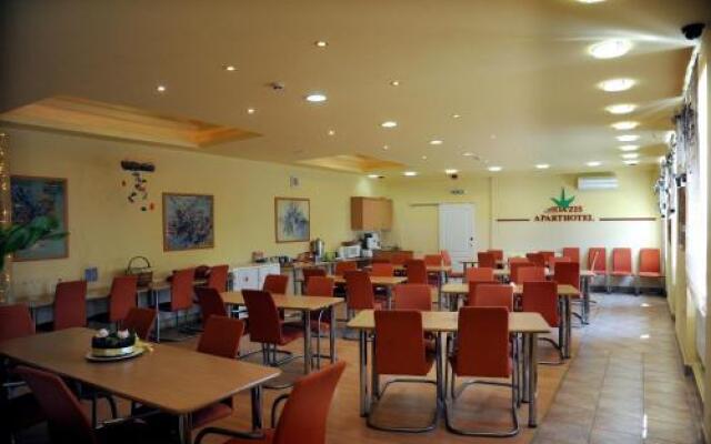 Hotel Oazis