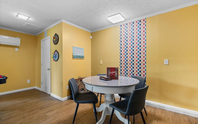 Cosby Mountain Lodge 4 Bedroom Home