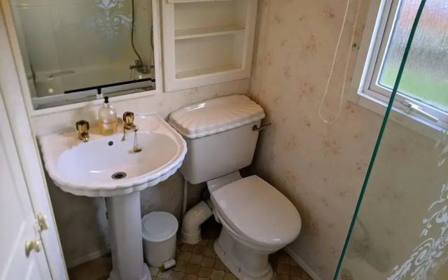 Spacious 2-bed Staticcaravan
