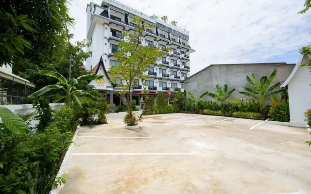 Two Seasons Siem Reap Hotel