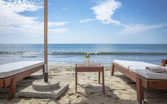 B Nayar Family Luxury Suites & Villas Residences