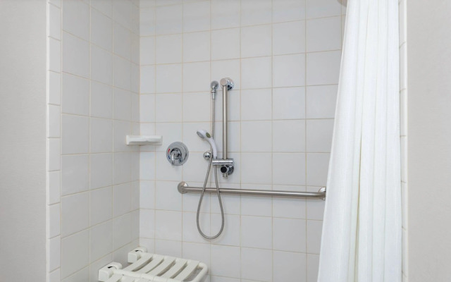 Fairfield Inn & Suites by Marriott Wichita Downtown