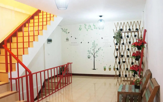 Wake Up Hostel Bangkok
