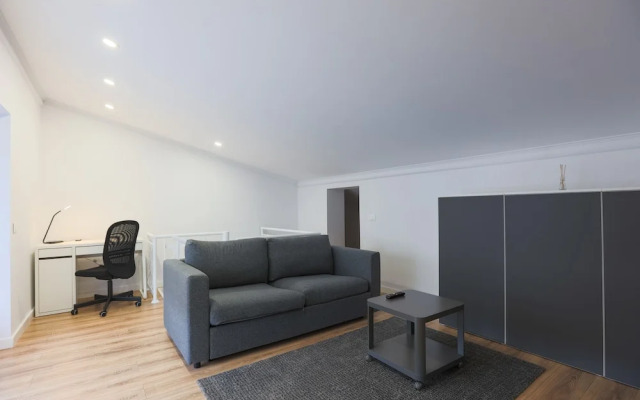 Dec Apartments