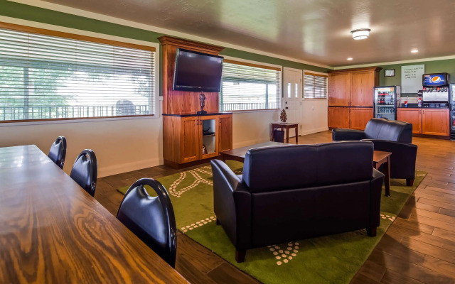 Best Western Paradise Inn & Resort