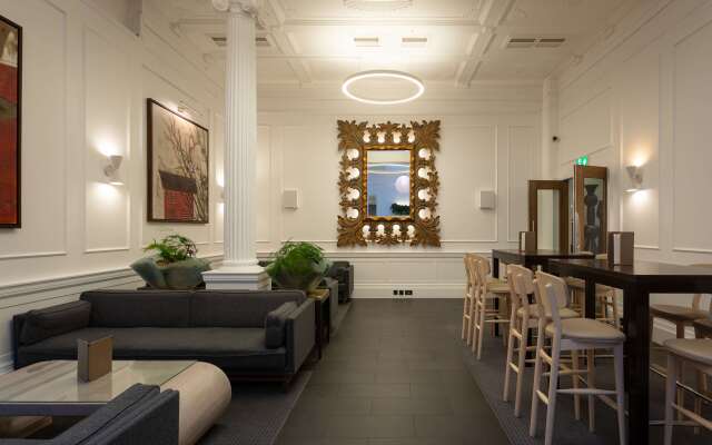 Radisson Blu Hotel, London Euston Square (formerly Grafton)