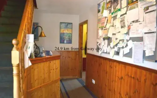 Oughterard Hotel & Angling Centre
