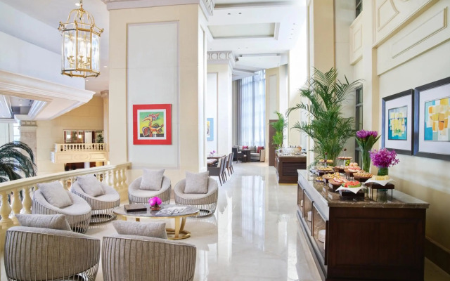The Peninsula Manila