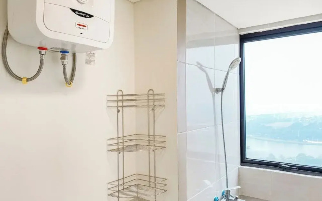 Good Place And Elegant 3Br Meikarta Apartment