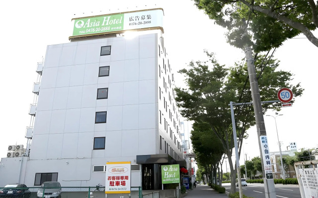 hotelImage
