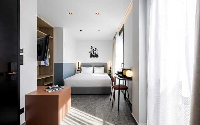 Bonnie Athens by Nin&Bau