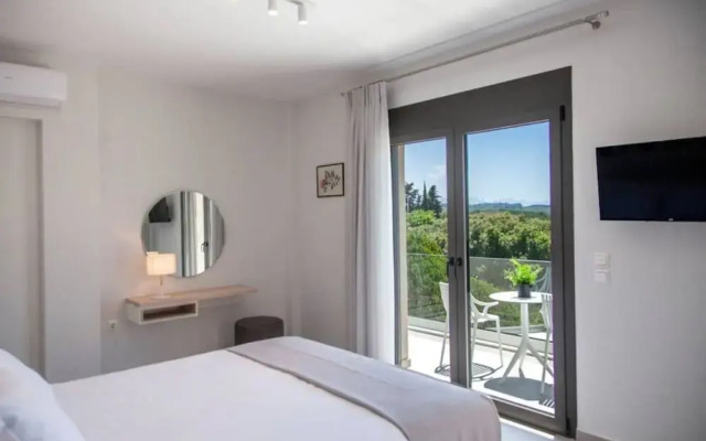 Villa Monolithi Lumiere