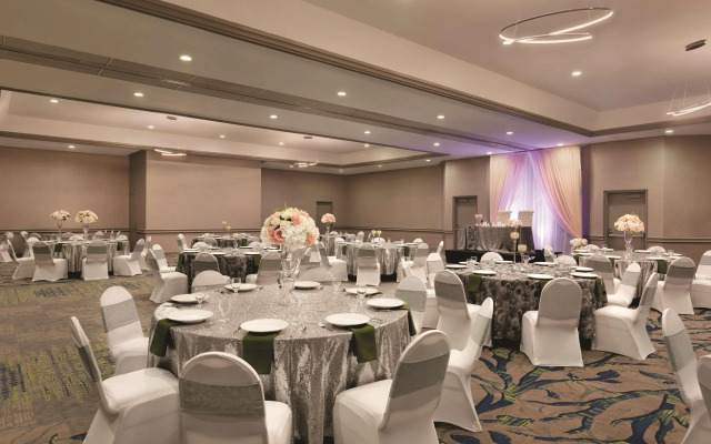 Radisson Hotel Lenexa Overland Park