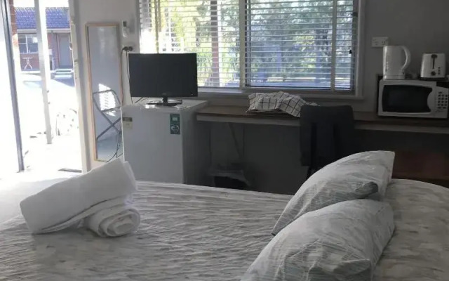 Kootingal Landview Motel