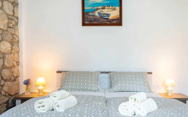 Holiday house PAVOVCI