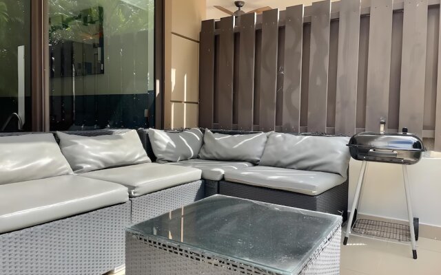 Lorecha Ochoa by Andiani Travel