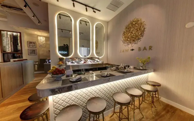 EXchange Hotel Vancouver