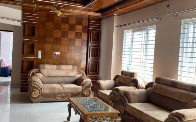 4 Beds Holiday Condo Home in Dhaka