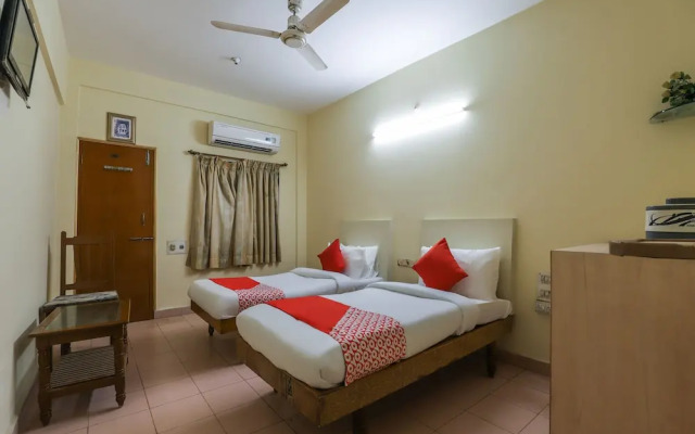 SPOT ON 46801 Hotel Swati