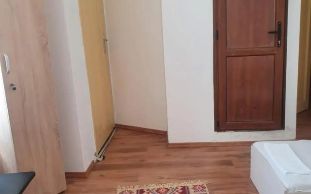Cazare - Accommodation