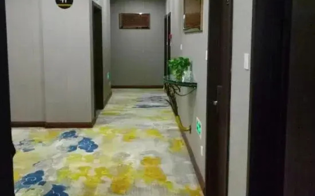 Baiyun Hotel