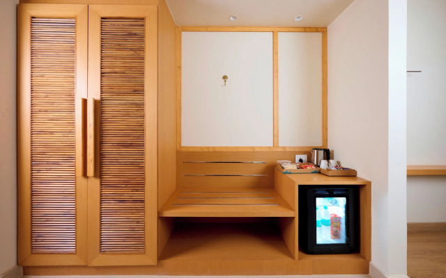 3 Palms Wild Exotica