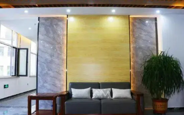 Longyuan Hotel