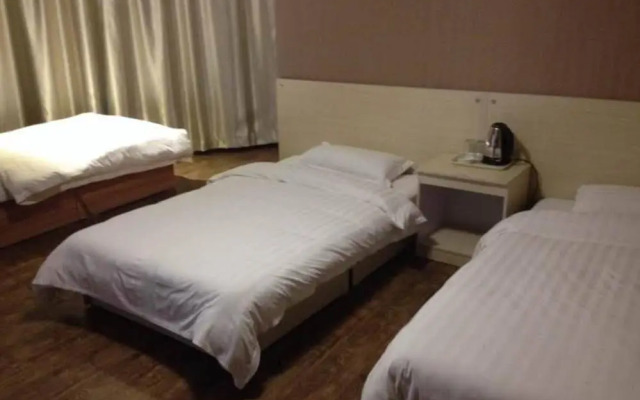 Qingdao Jinkai Bussiness Hotel