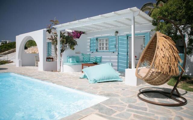 Phoenicia Naxos