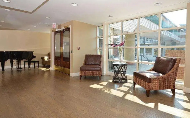 Delamar Westport