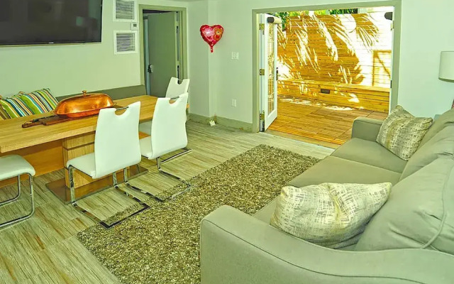 6 Bedroom Homes in Miami by TMG