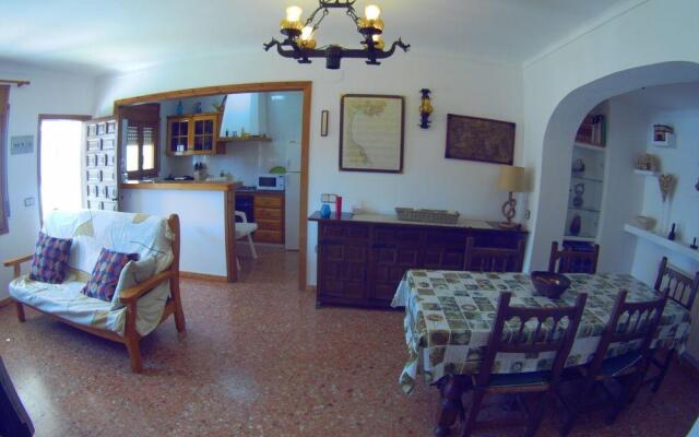 Ribes Apartamento con Jardín