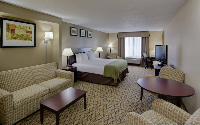 Holiday Inn Express Charles Town by IHG
