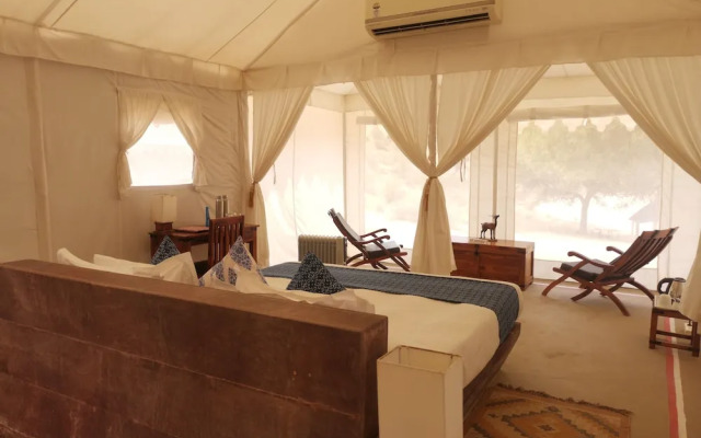 Dhora Desert Resort & Spa By Eight Continents