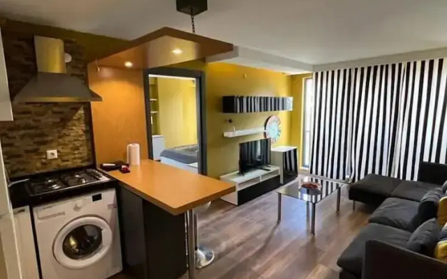 Deluxe Beach Residence