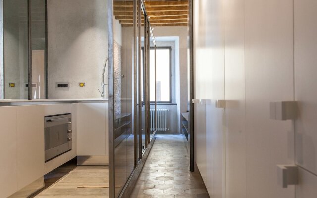 Rental in Rome Loophouse