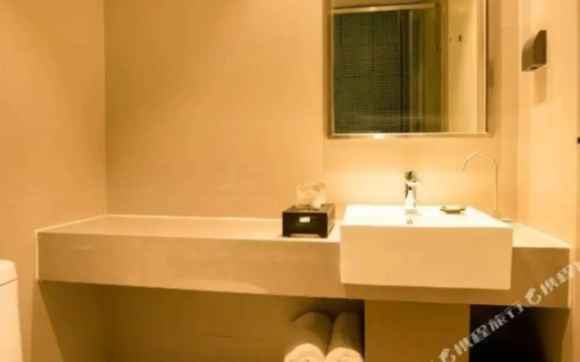 怡莱酒店(青州宋城古城景区店)