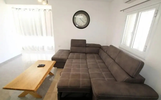 Arendalzrail Apartments Khana Szenes St.