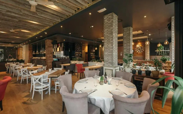 Hotel ABC