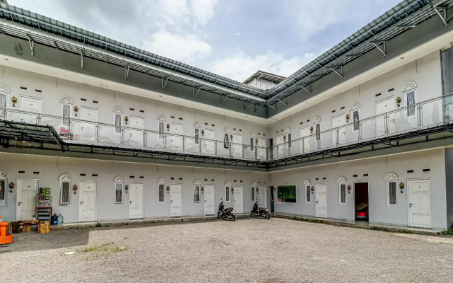 OYO 91023 Salsabilla Guest House Syariah