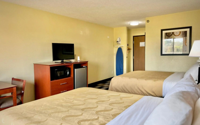 Quality Inn & Suites Wisconsin Dells Downtown - Waterparks Area