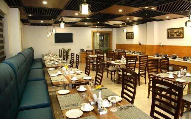 Clarks Inn Aligarh