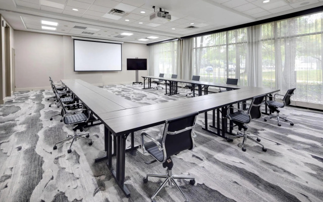 Embassy Suites by Hilton Detroit Troy Auburn Hills