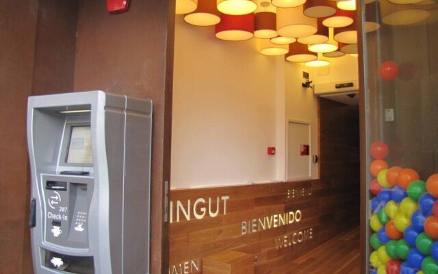 Hostal Athenas