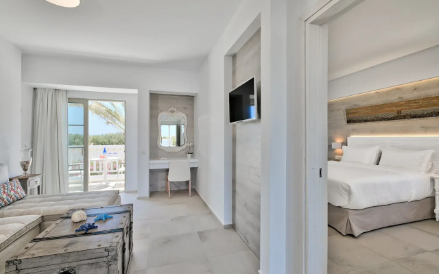 White Pearls Luxury Suites - Adults Only