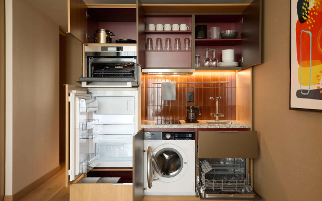 Adina Apartment Hotel Geneva