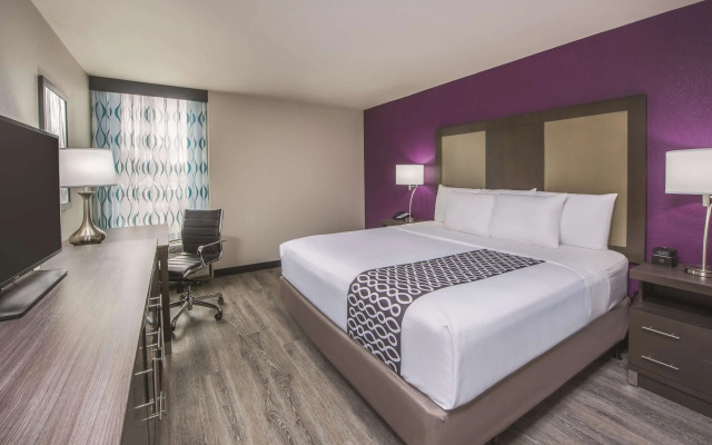 La Quinta Inn & Suites by Wyndham Festus - St. Louis South