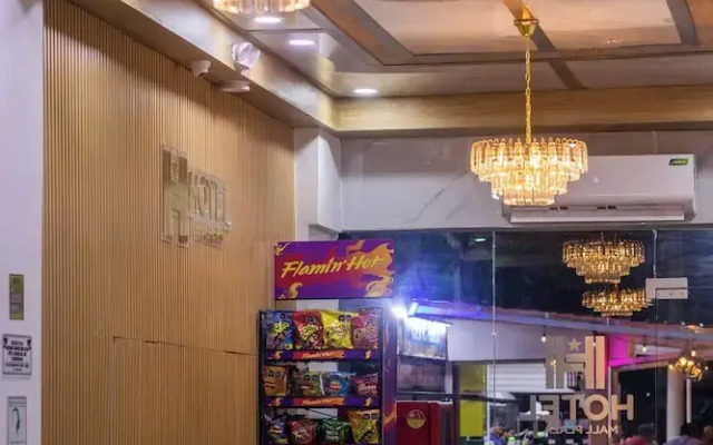 Hotel Mall Plaza