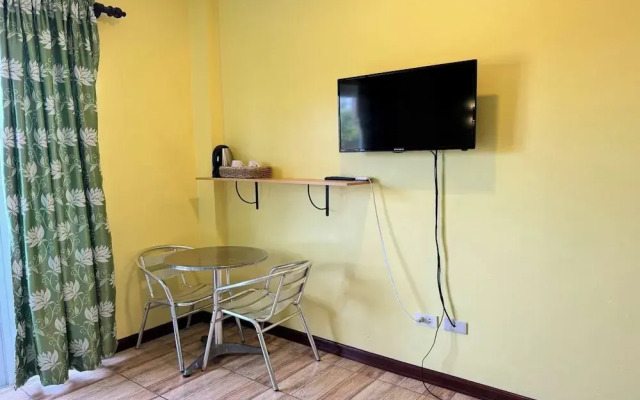 Ovemar Resort Hotel Near Vigan